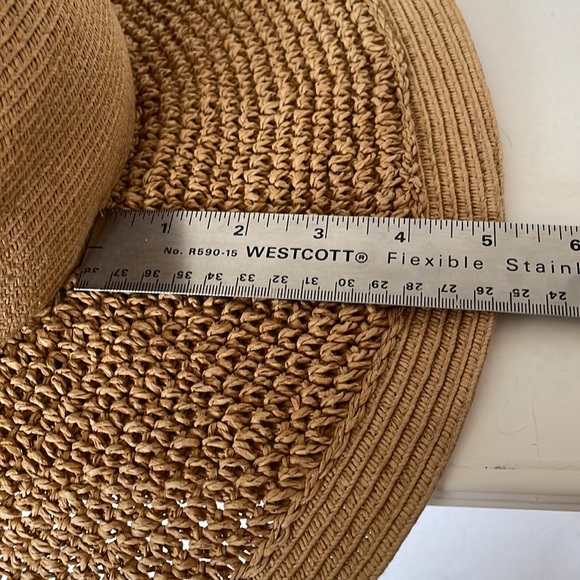 J.Crew Beach Hat 94% Paper 6% Polyester One Size Floppy Topper - Picture 9 of 10